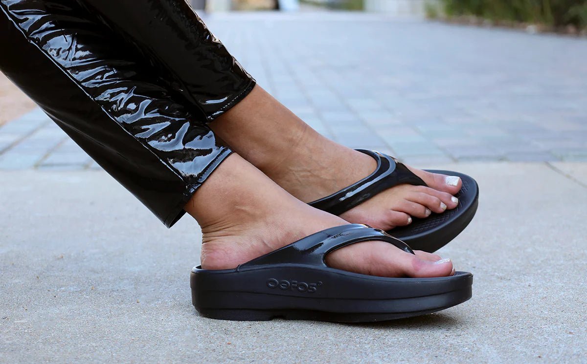 Women's OOmega OOlala Sandal - Black - Image 10