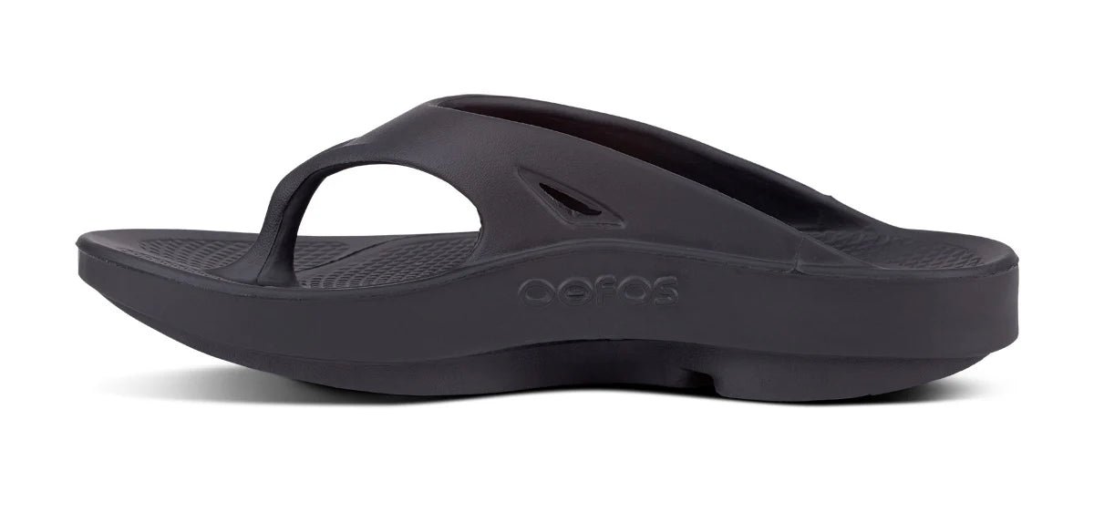 Oofos Sandals Men's OOriginal Sandal - Black - Image 4