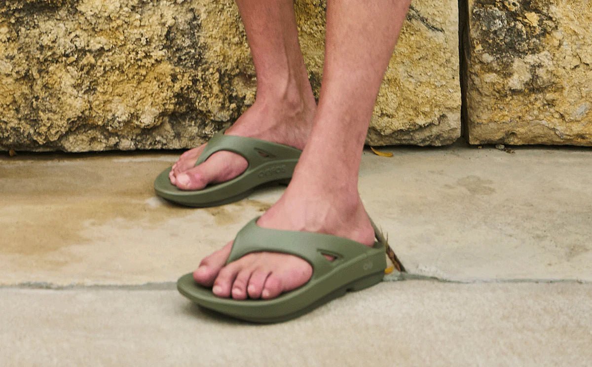 Oofos Sandals Men's OOriginal Sandal - Foliage (SALE) - Image 10