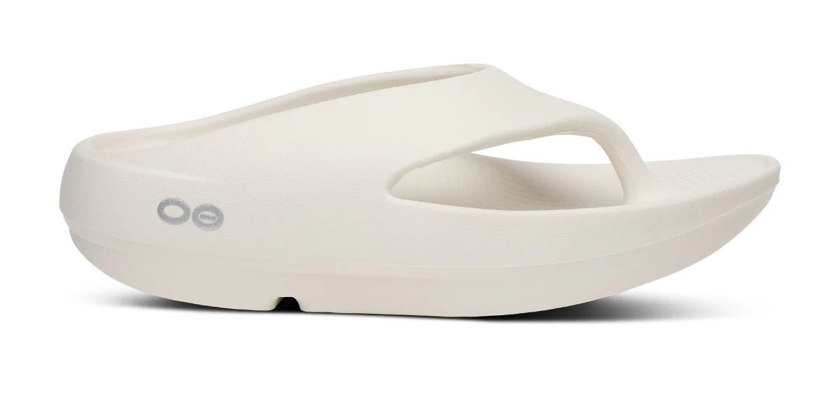Oofos Sandals Men's OOriginal PLUS Sandal - Chalk - Image 2
