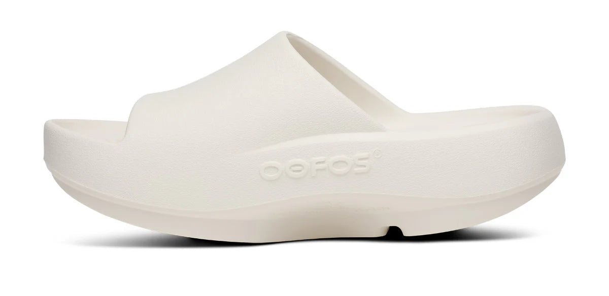 Oofos Sandals Men's OOahh PLUS Slide Sandal - Chalk - Image 5