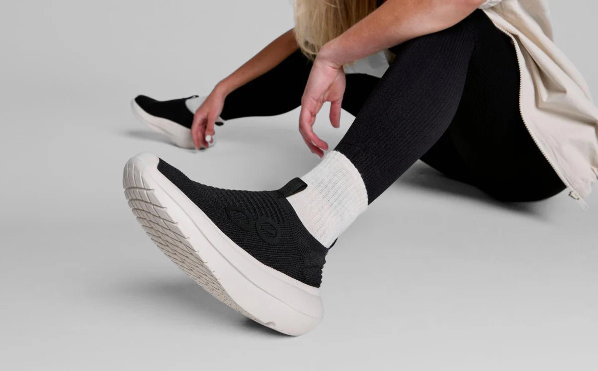 Women's OOmy Zen - Chalk Black - Image 7