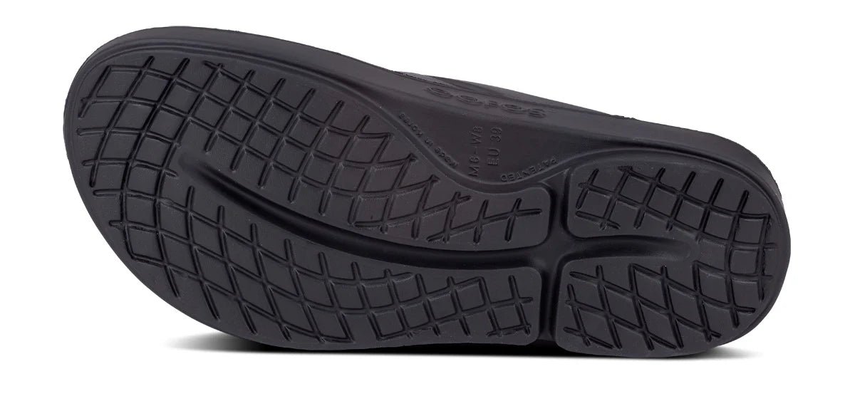 Oofos Sandals Men's OOriginal Sandal - Black - Image 7