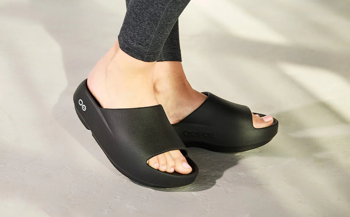 Oofos Sandals Women's OOahh PLUS Slide Sandal - Black - Image 9