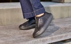 Alternative view of Oofos Sandals Women's Club+ Black Black