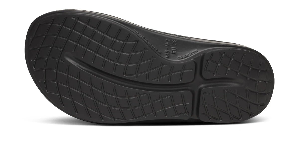 Oofos Sandals Men's OOriginal Sport Sandal - Chalk - Image 7
