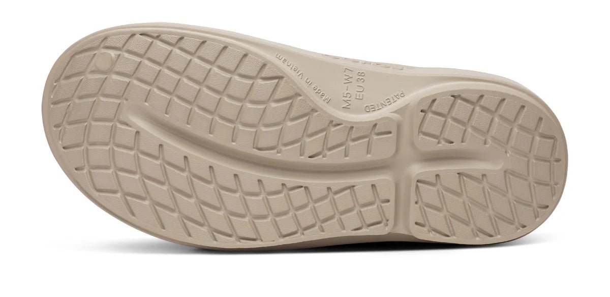 Oofos Sandals Women's OOcloog Clog - Nomad - Image 10