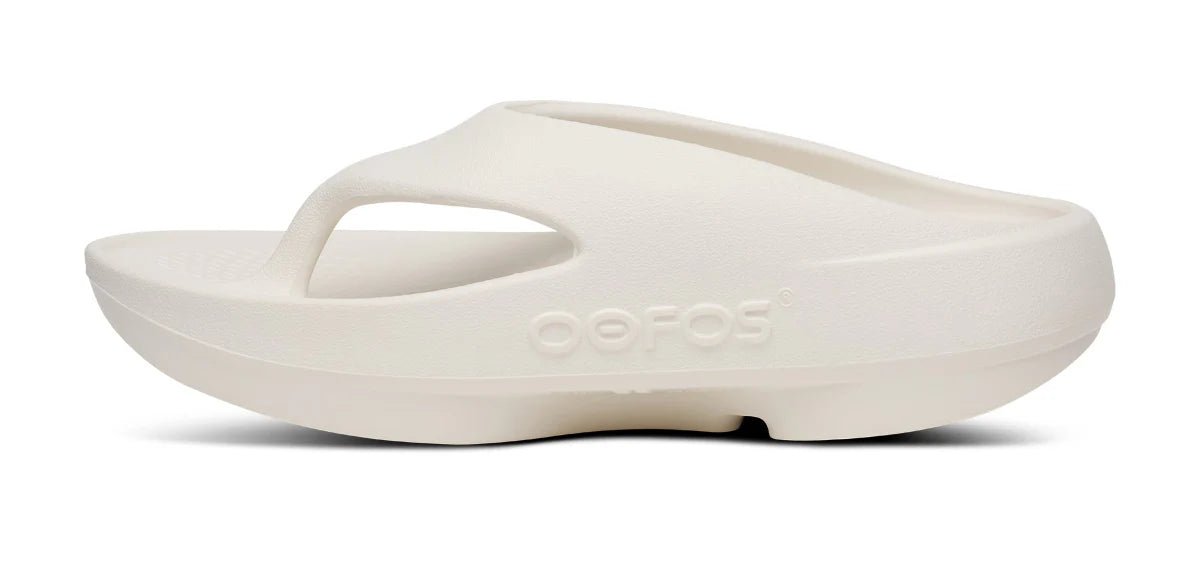 Oofos Sandals Men's OOriginal PLUS Sandal - Chalk - Image 5