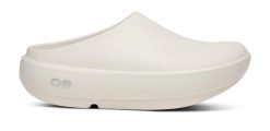 Alternative view of Oofos Sandals Men's Cloog PLUS Clog - Chalk