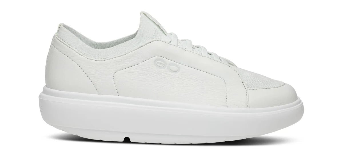 Oofos Sandals Women's Club+ White - Image 3